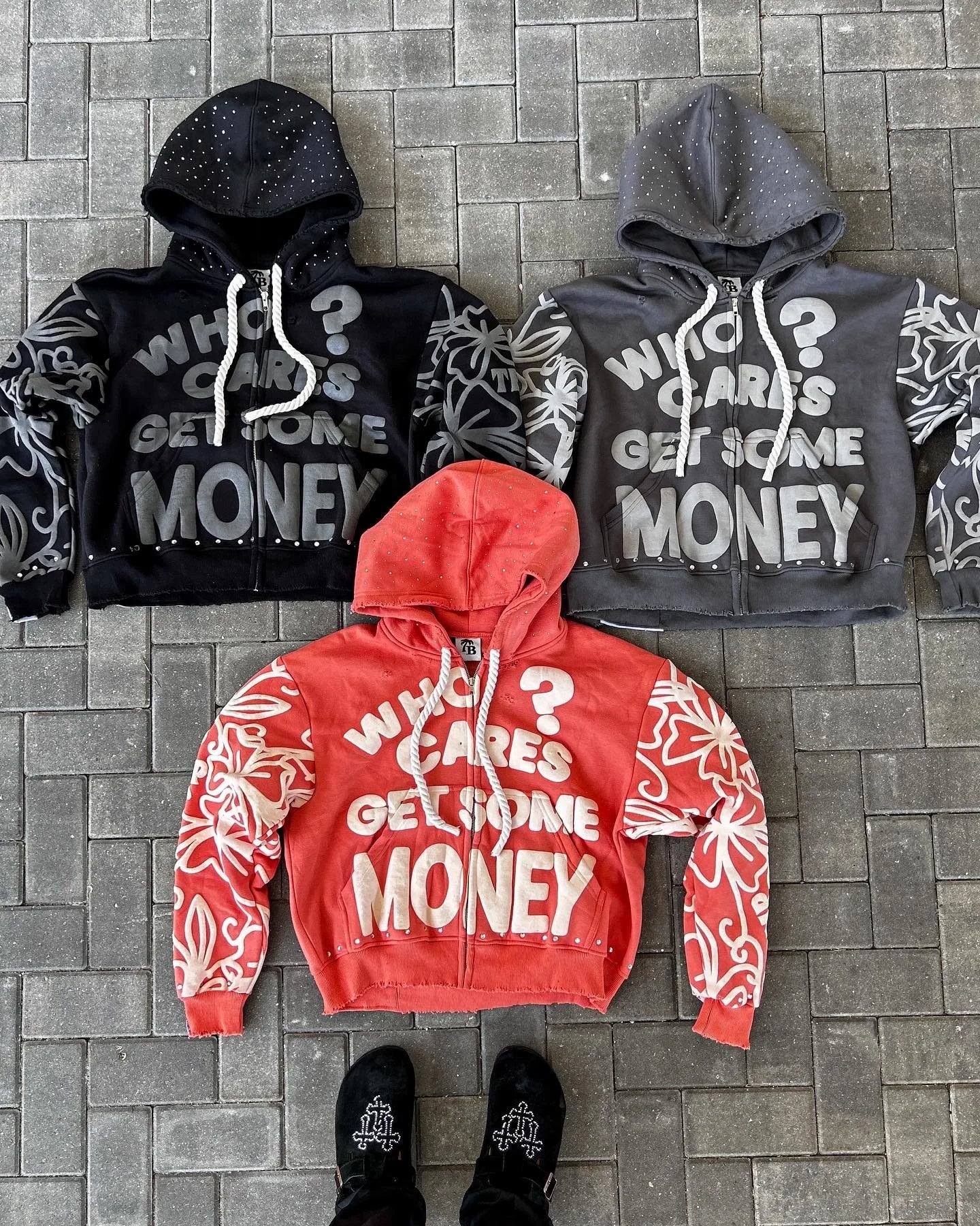 puff print hoodie