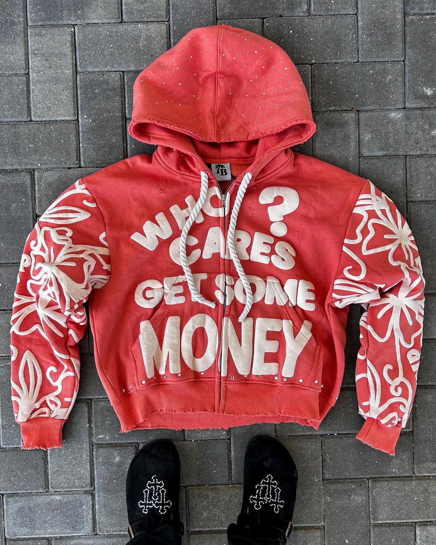 puff print hoodie
